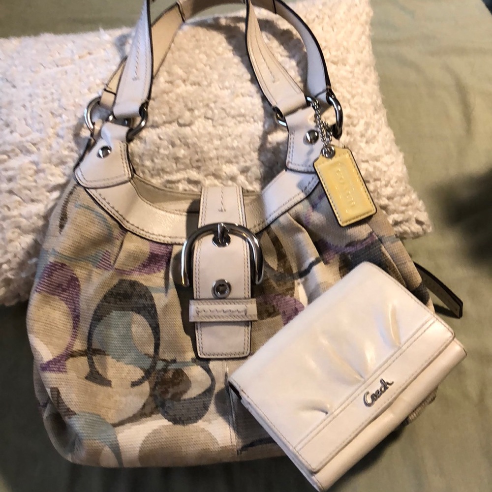 Handbag